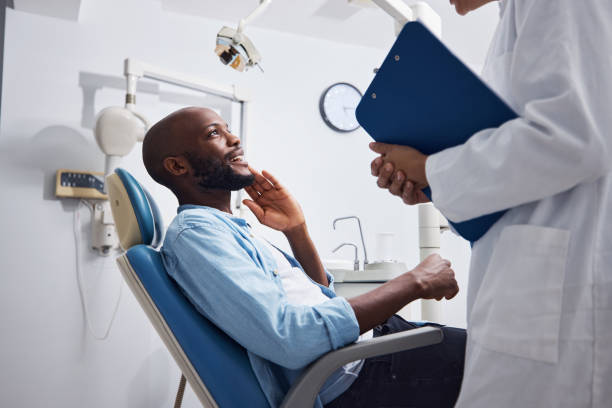 Best Broken or Cracked Tooth Emergency Dentist in Westhampton, NY